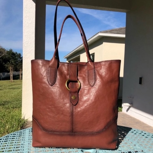 frye ring tote